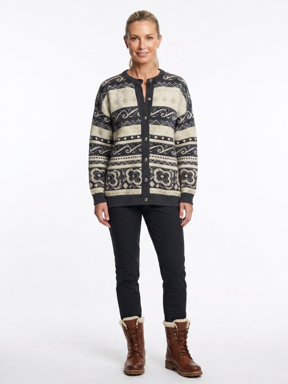 Fabulous Vintage 1980s New Zealand “Woolcraft” Wool Cardigan - Size Large